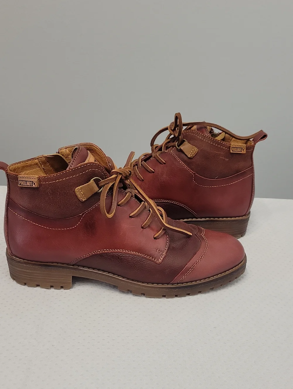 PIKOLINOS booties size